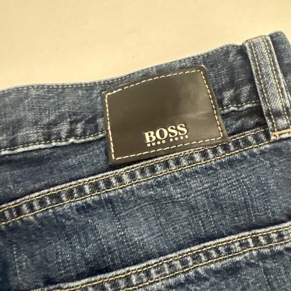 Hugo Boss Jeans Men’s 34x30 Blue Straight Leg Denim Pants Classic Fit - Picture 7 of 12